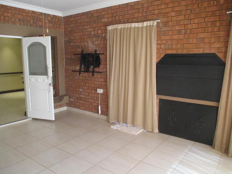 3 Bedroom Property for Sale in Dan Pienaar Free State